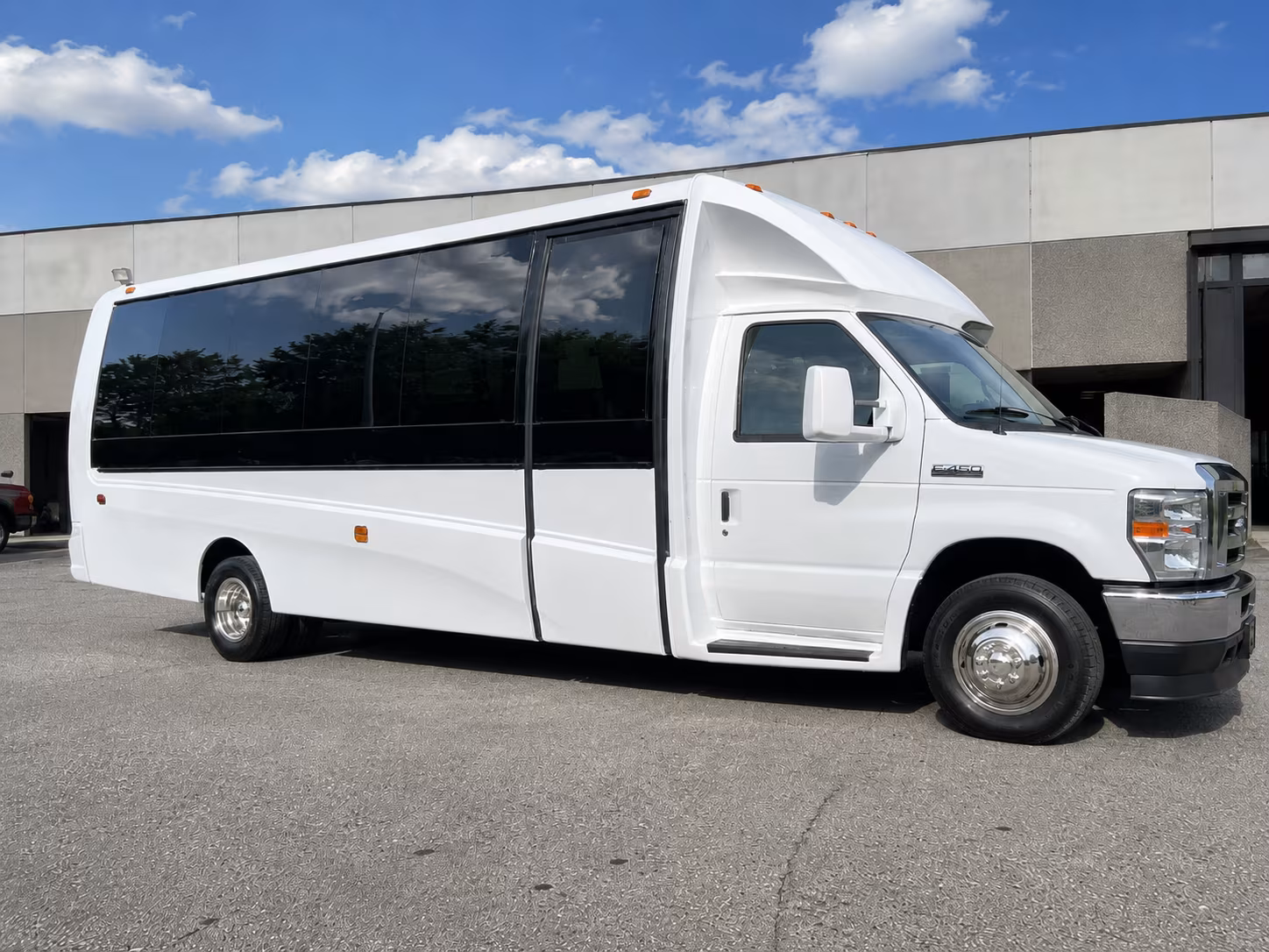 bus rentals for bands performers and touring groups out of south gate