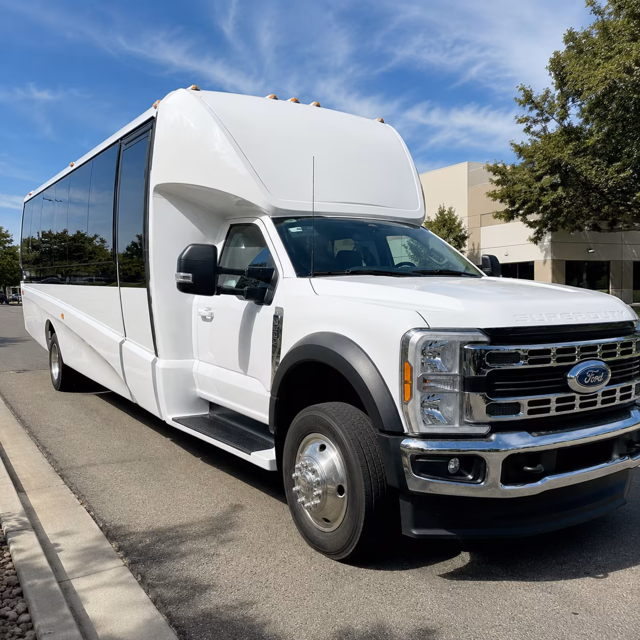 bus rentals for corporate retreats and team offsite travel