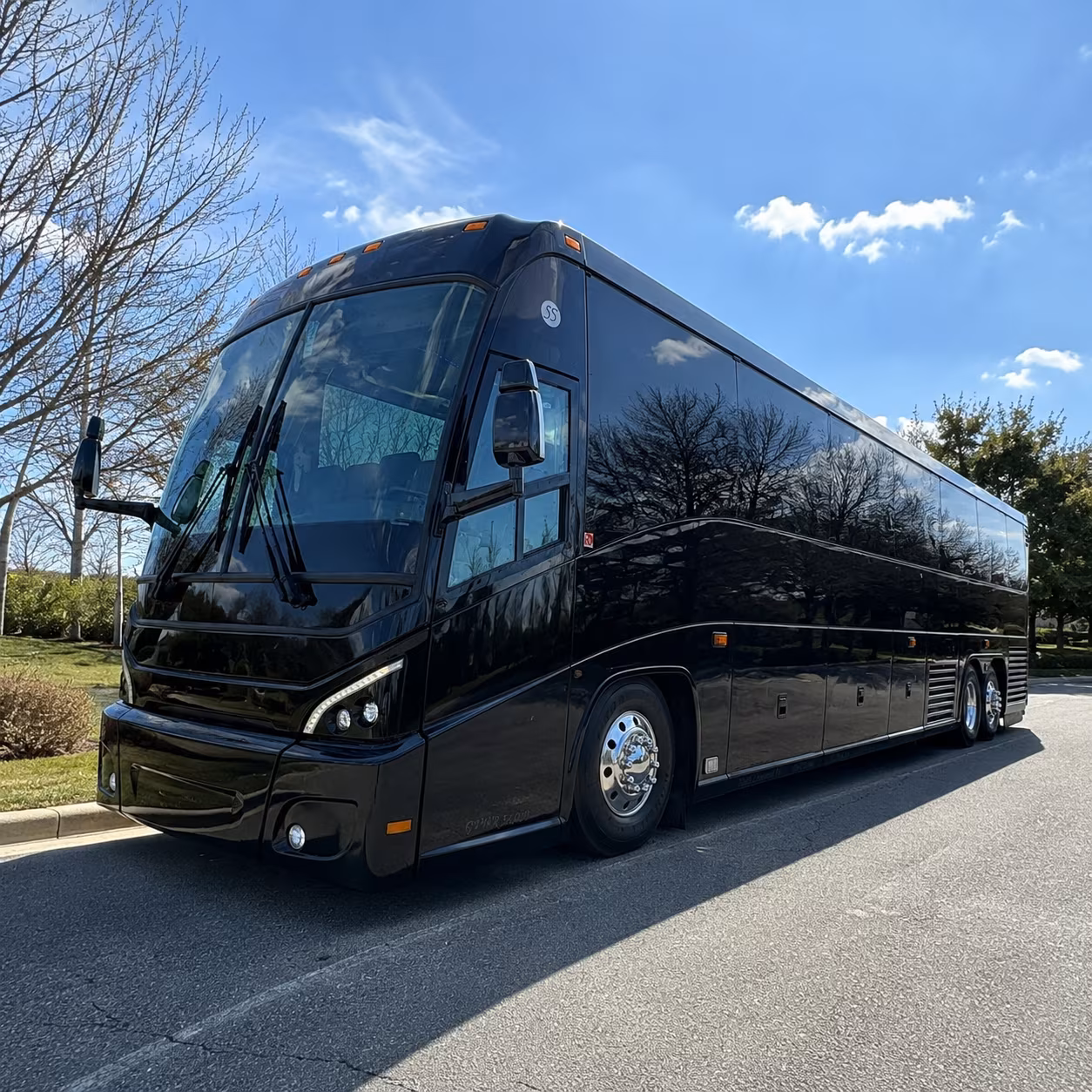 south gate 56 passenger charter bus