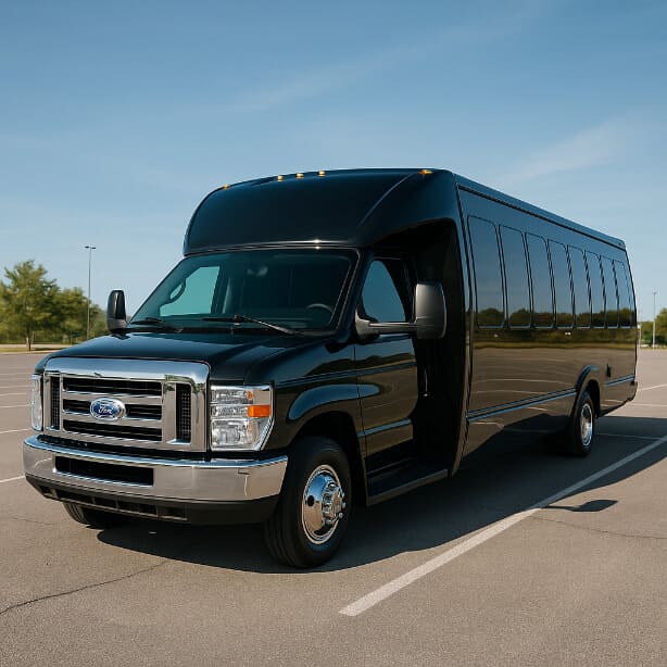 South Gate Coach Bus Service 18 Passenger Minibus